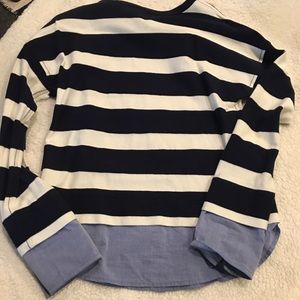J. Crew Tops - Women’s JCrew Sweater Shirt - Size Small J. Crew Tops - Women’s JCrew Sweater Shirt - Size Small